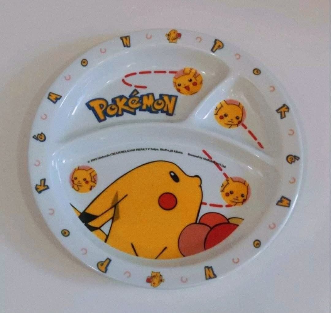 1999 Nintendo Original Pokemon Melamine Plate with Dividers 21cm