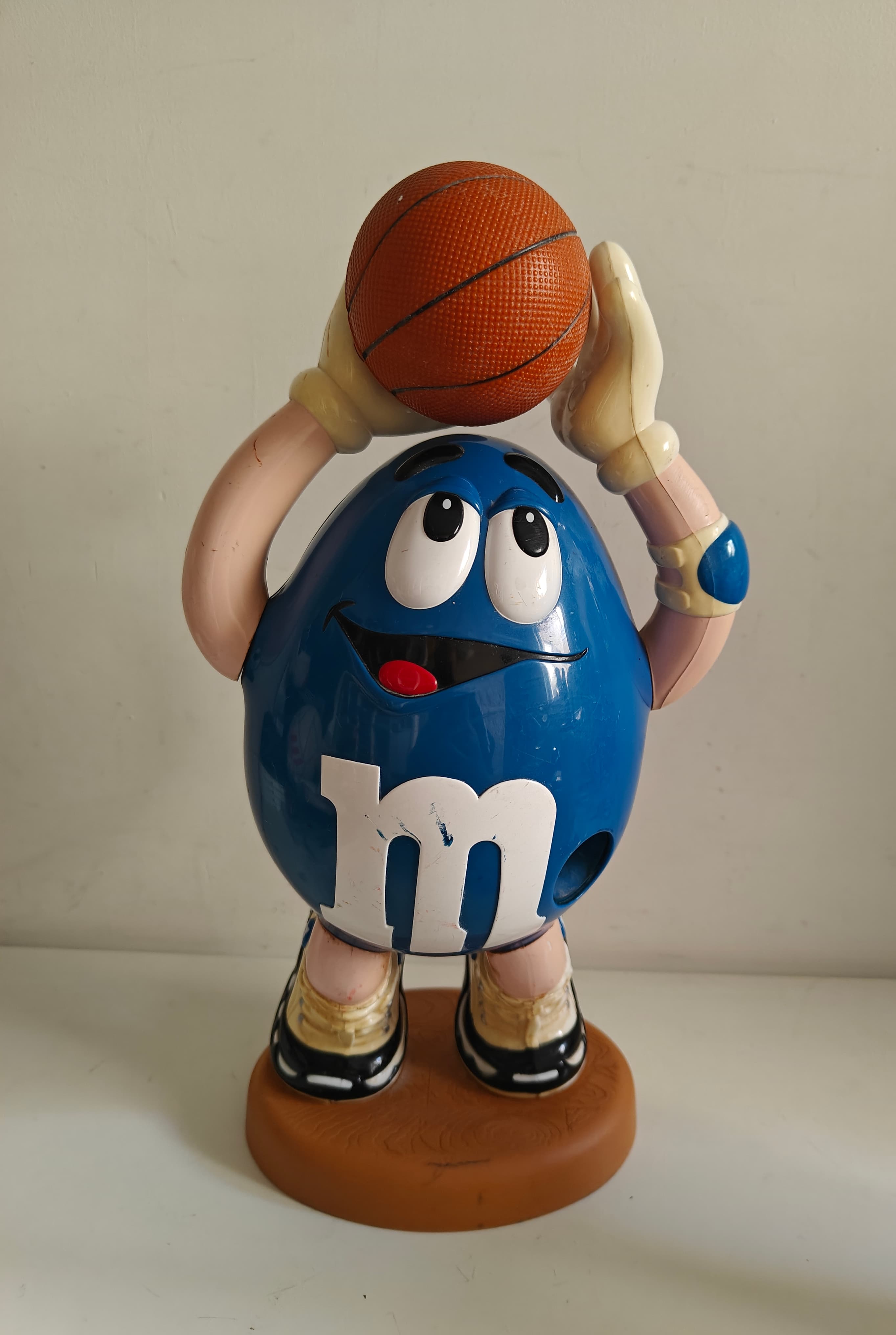 Vintage M&M's Basketball Player Candy Dispenser Blue Character 33cm