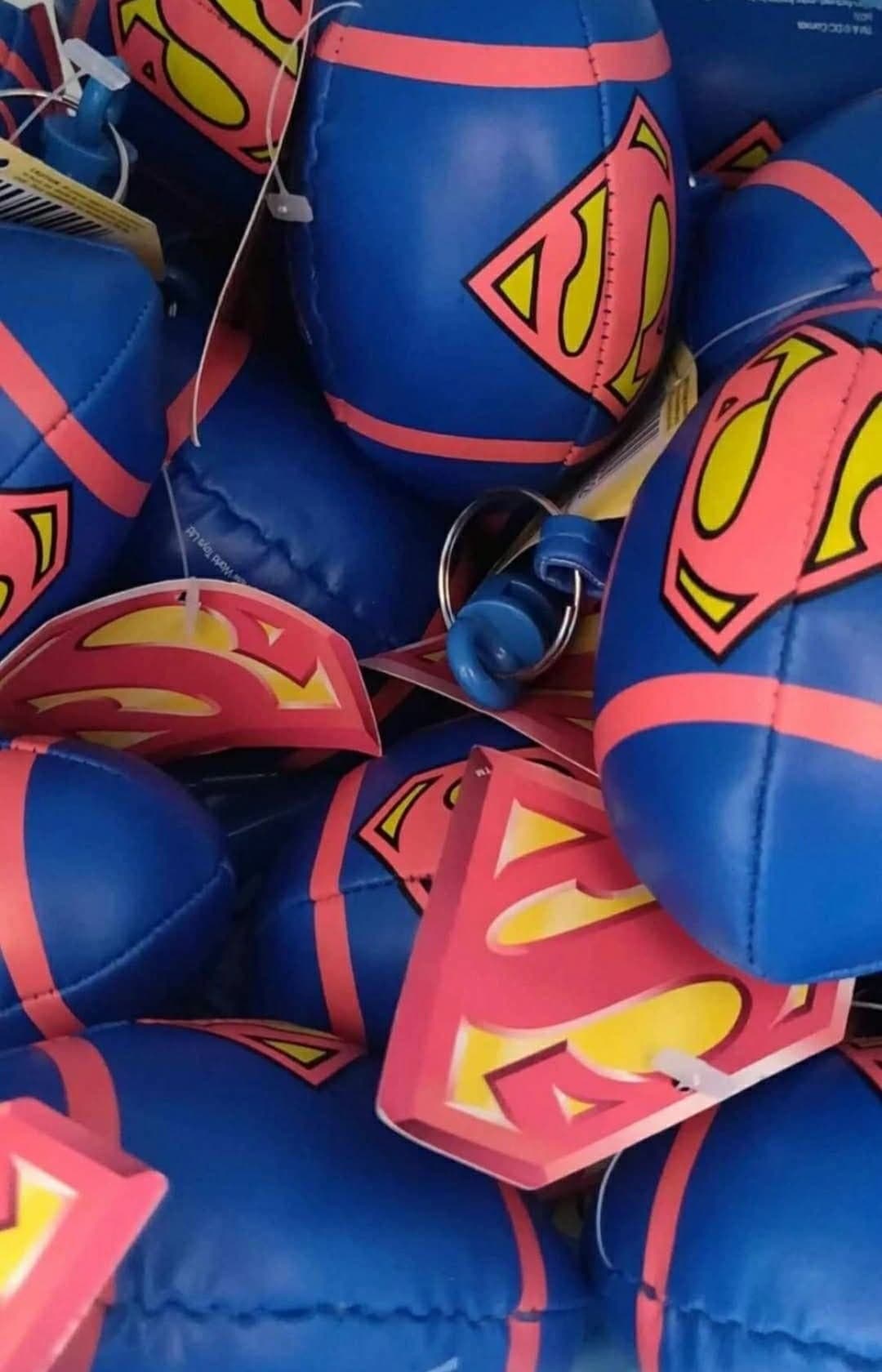 Lot of 22 Original DC Comics Superman Football Rugby Ball Keychains