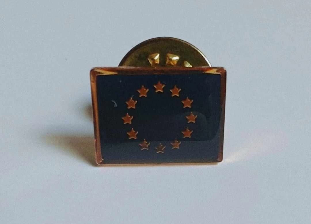 European Union Flag IGEP 10x15mm Gold Plated Pin Badge