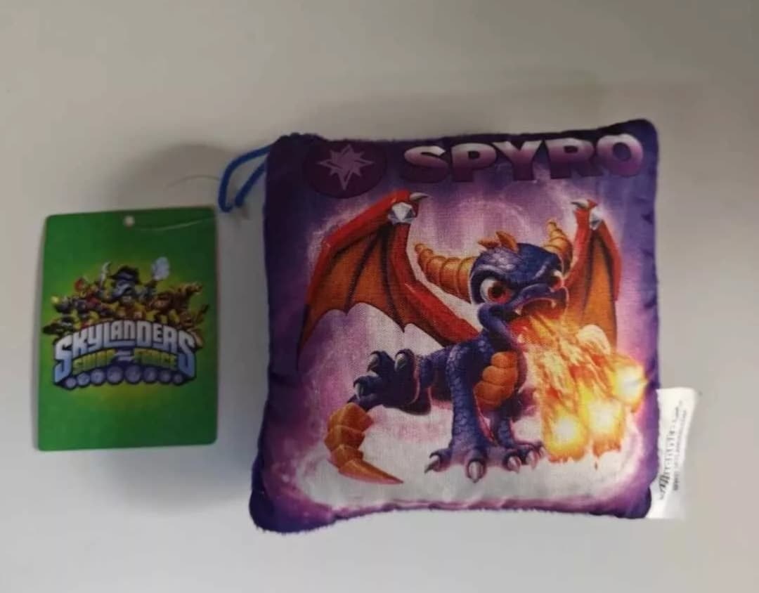 2013 Activision Skylanders Spyro the Dragon Small Cushion 4.5" x 4.5"
