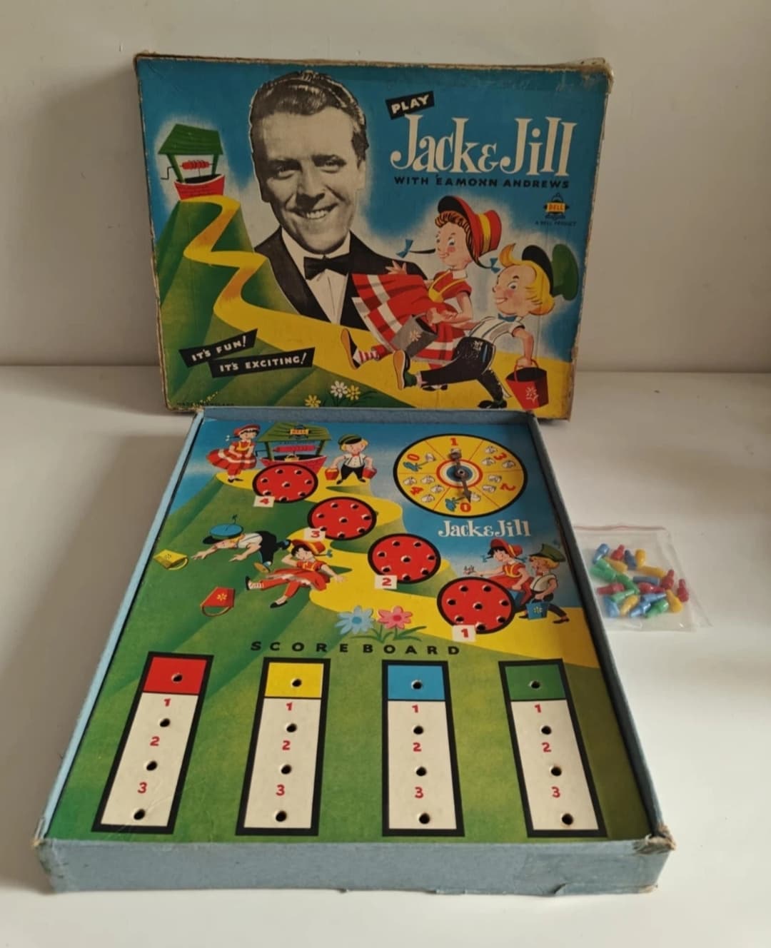 RARE 1950's Play Jack & Jill with Eamonn Andrews Board Game – Bell England