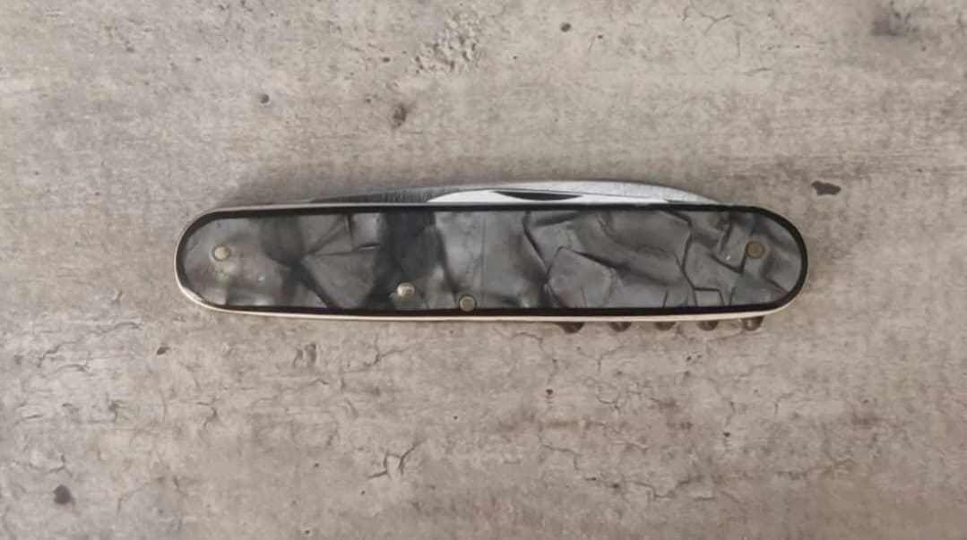 W.H Solingen Rostfrei 2 Blade & Cork Screw Pocket Knife with Celluloid Handle