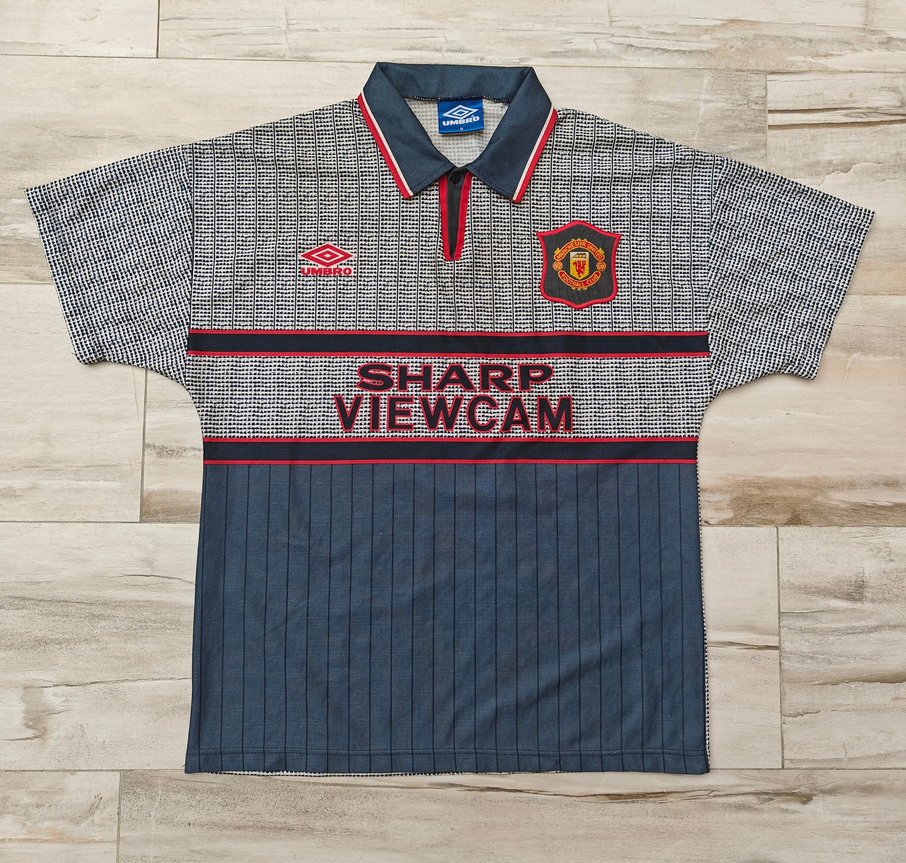 Vintage Manchester United 1995-96 Away Shirt Umbro Sharp Viewcam Grey Jersey M