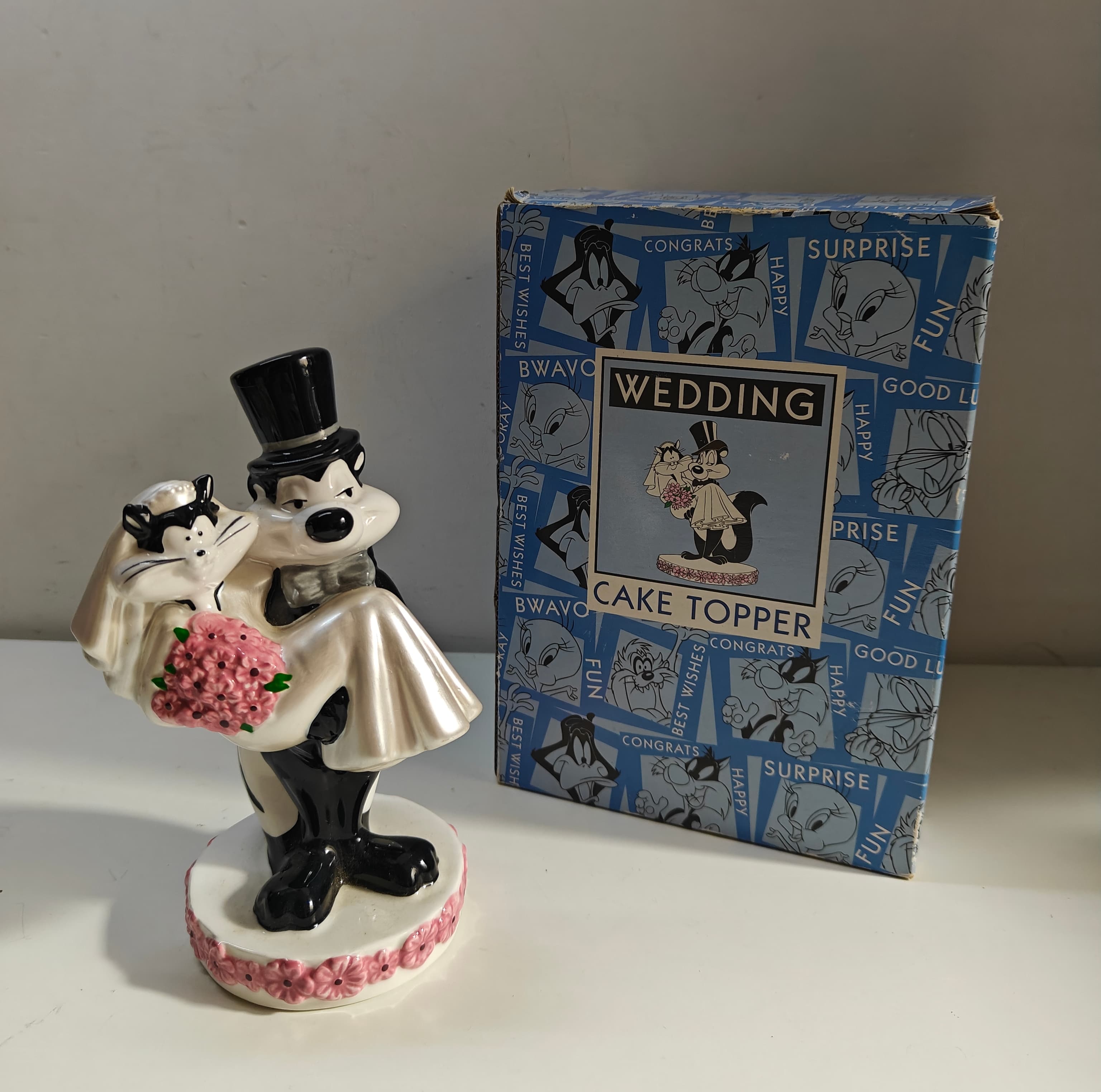 Vintage 1997 Pepe Le Pew & Penelope Wedding Cake Topper