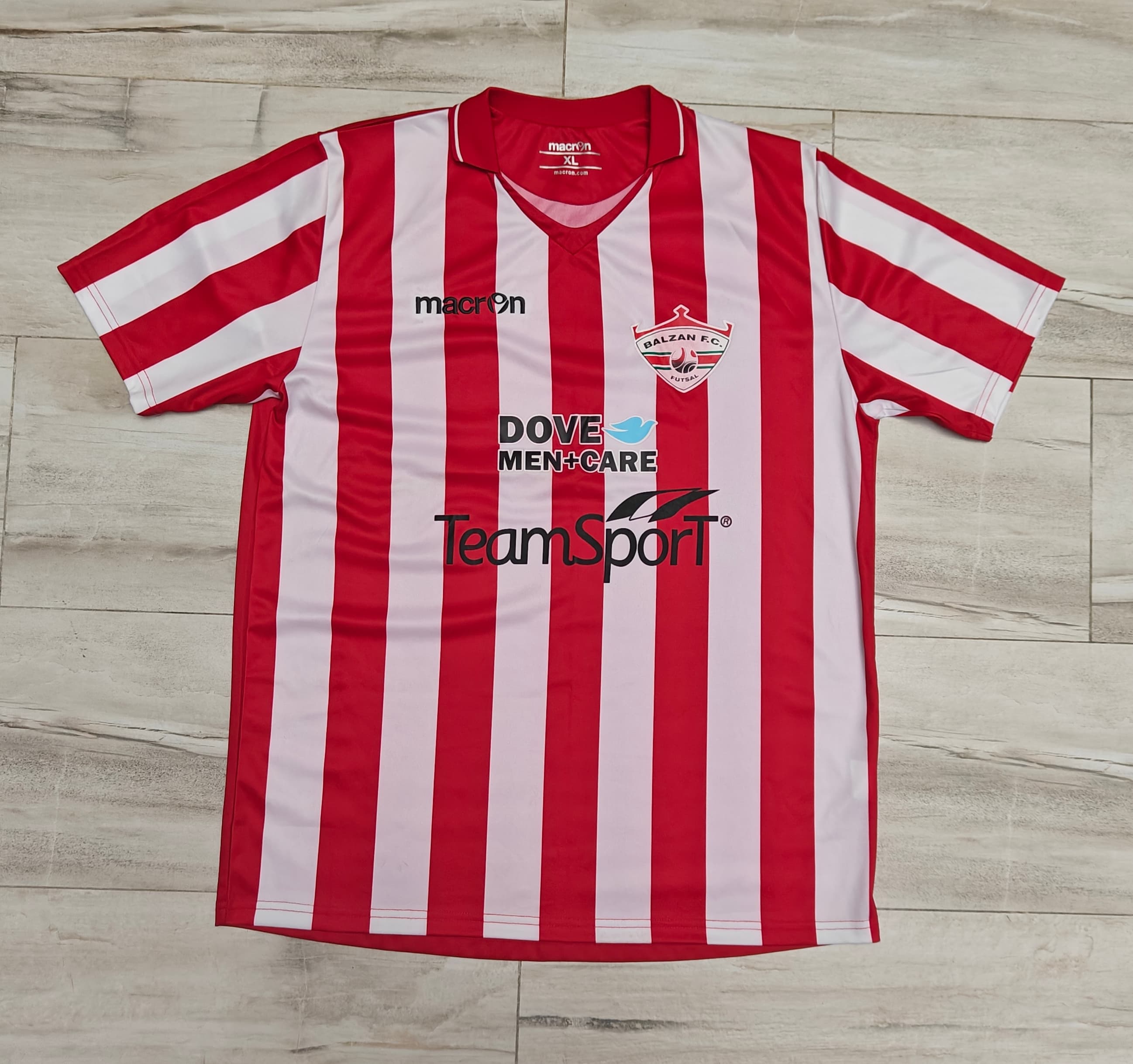 Macron Balzan FC Futsal Jersey Malta Home Kit Red White Striped Men’s Size XL #4