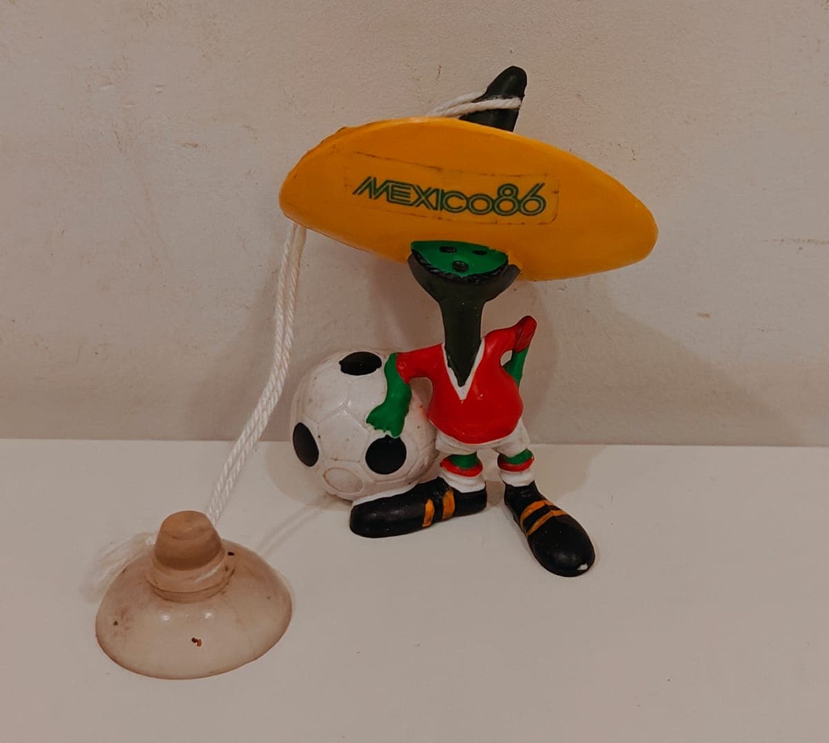 Vintage Mexico 86 World Cup Pique Mascot PVC 2.5" Figure w/ Suction Base