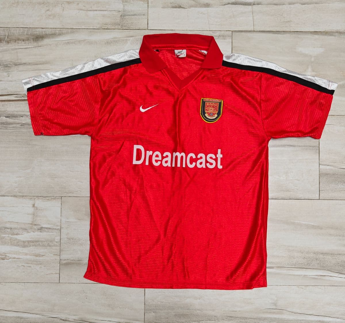 Vintage Style 2000 - 2002 Arsenal Dreamcast Football Shirt Red White Size Large
