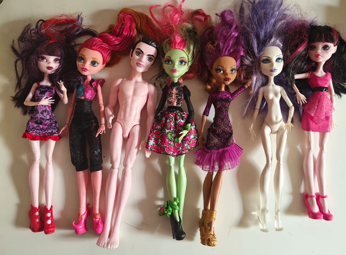 VTG Monster High Doll Lot G1 Venus Elissabat Gigi Grant Draculaura Clawdeen Spectra