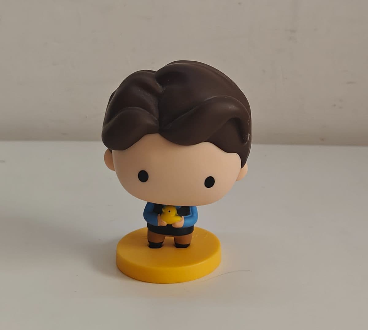 McDonald's Friends Series Figure - Chandler Bing with Duck