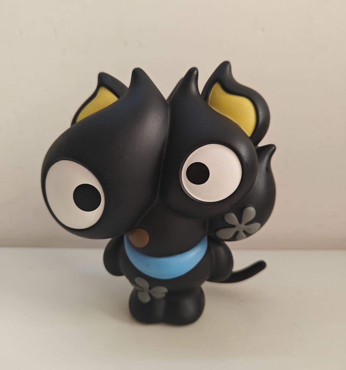Kidrobot x Sanrio Junkocat Chococat 6" Vinyl Figure Junko Mizuno Loose
