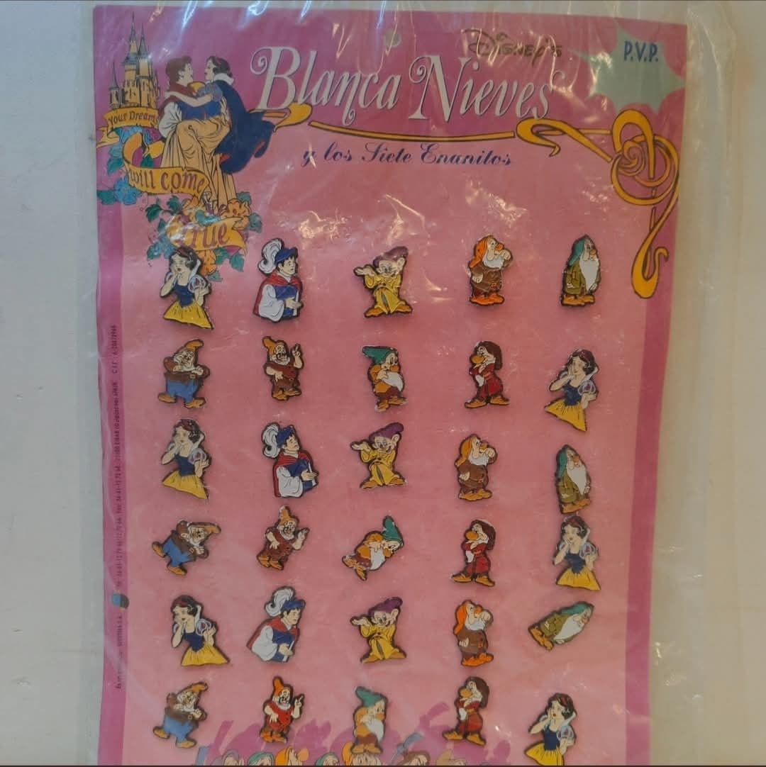 Rare Vintage Disney 1990s Snow White & The Seven Dwarfs Collectible Pins Set of 30 Sealed