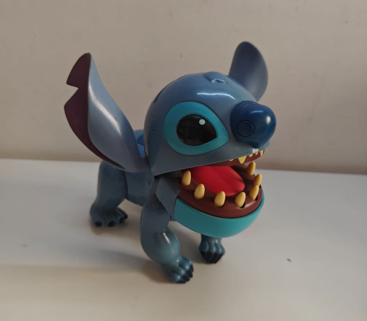 Disney Parks Lilo & Stitch Teeth Biting Game / Action Figure (Working)