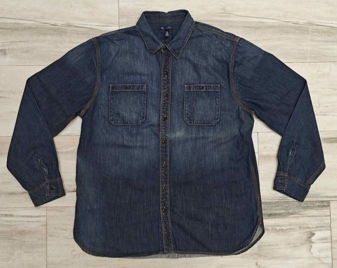 GAP Denim Shirt XXL – Classic Fit – Long Sleeve – Great Used Condition