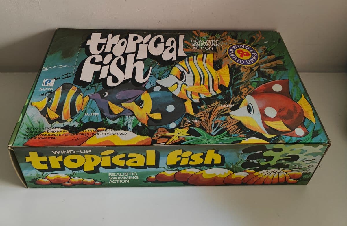 Vintage 1980s Countertop Display Box with 12x Wind Up Mechanical Fish Toys