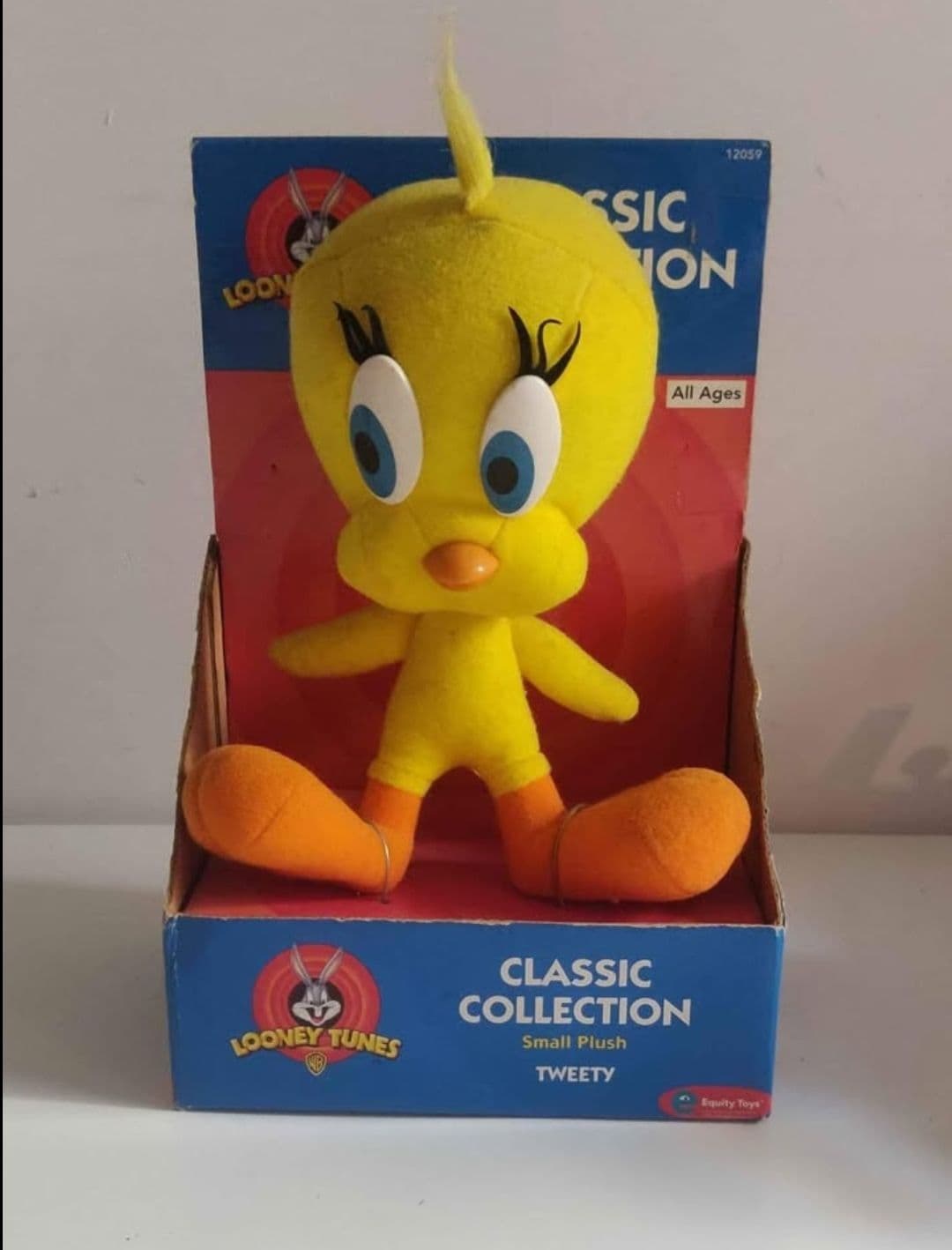 NEW Looney Tunes Tweety Classic Collection 7" Plush Toy